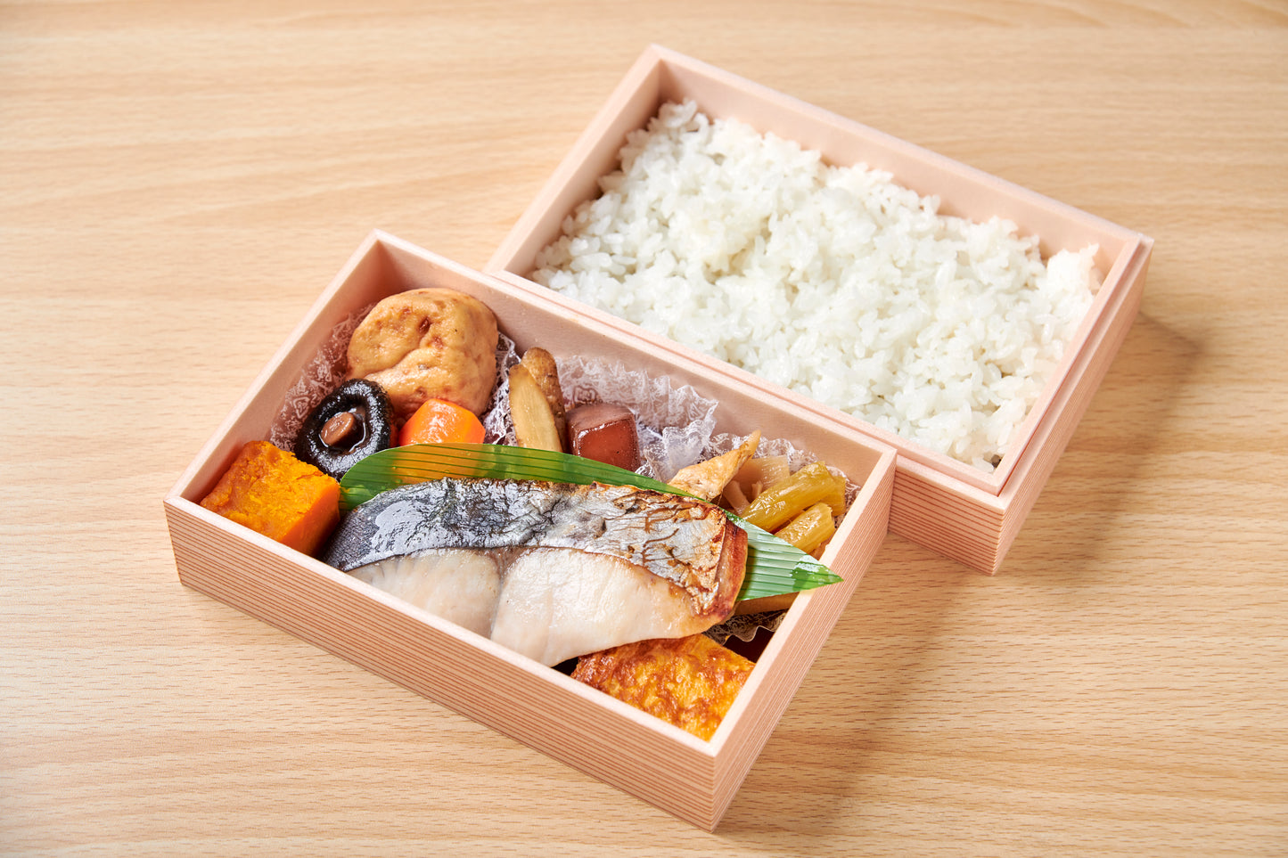 04.【二段弁当】トロける炙りサワラ江戸甘味噌漬弁当